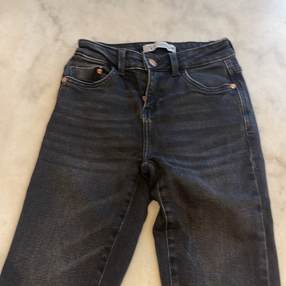 ZARA BLACK COTTON SKINNY JEAN. 32/0 - Picture 2 of 5